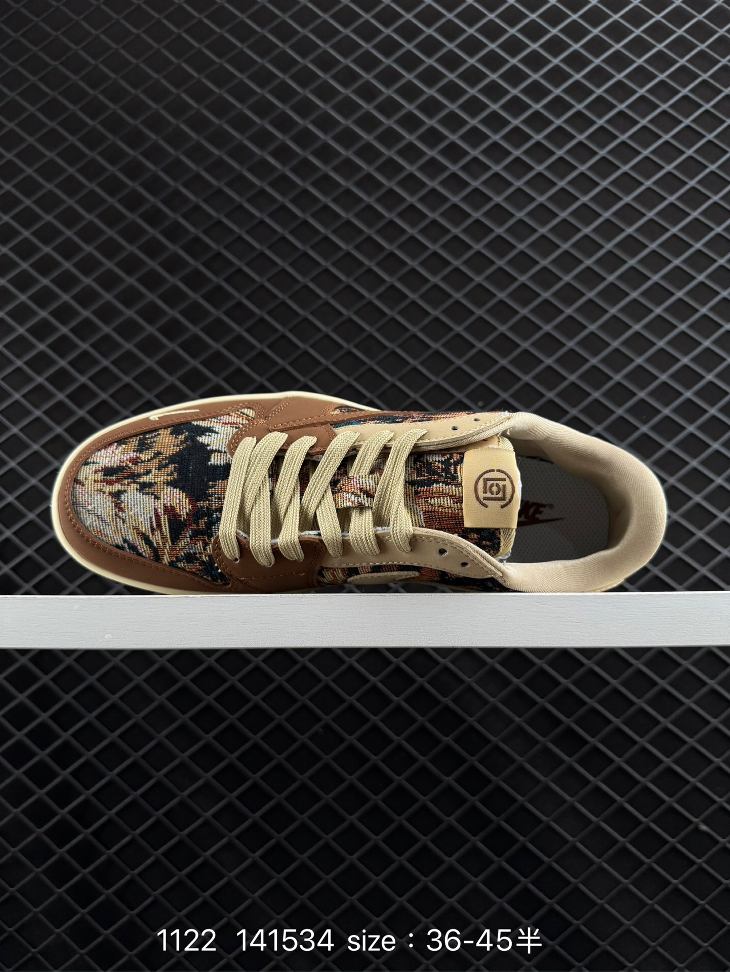 Travis Scott x Air Jordan 1 ” Reverse Mocha “